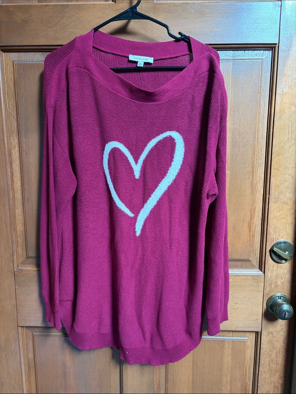 Anthropologie Oversized Fuchsia Crewneck Sweater with White Heart Size XL